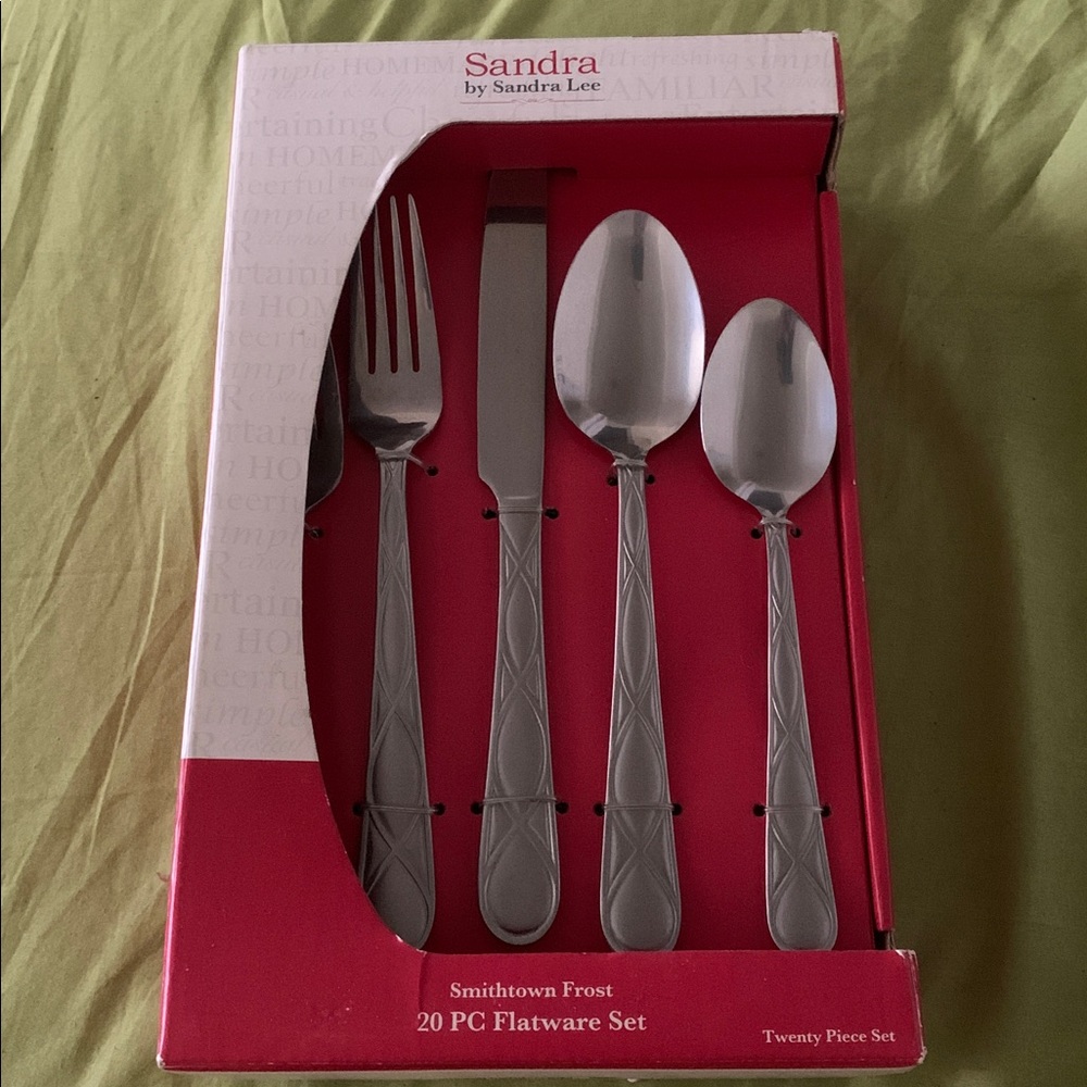 Sandra Lee Cutlery Set
